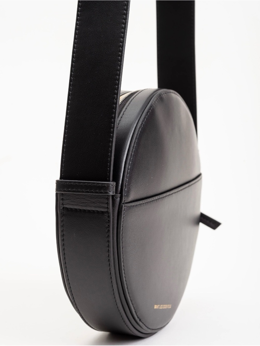 Want Les Essentials Nikos Round Leather Crossbody Bag